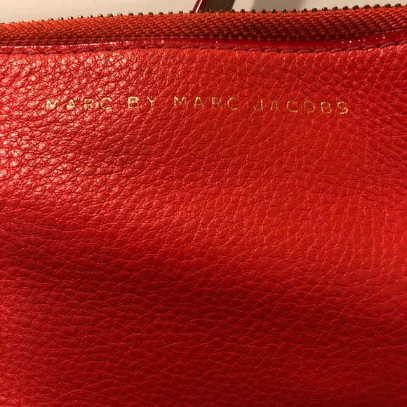 ❗️SOLD❗️MARC JACOBS Sophisticato Dani Crossbody - Picture 3 of 8